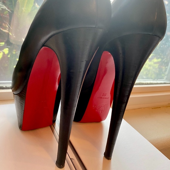 Christian Louboutin Daffodile Platform Red Sole - Picture 3 of 16